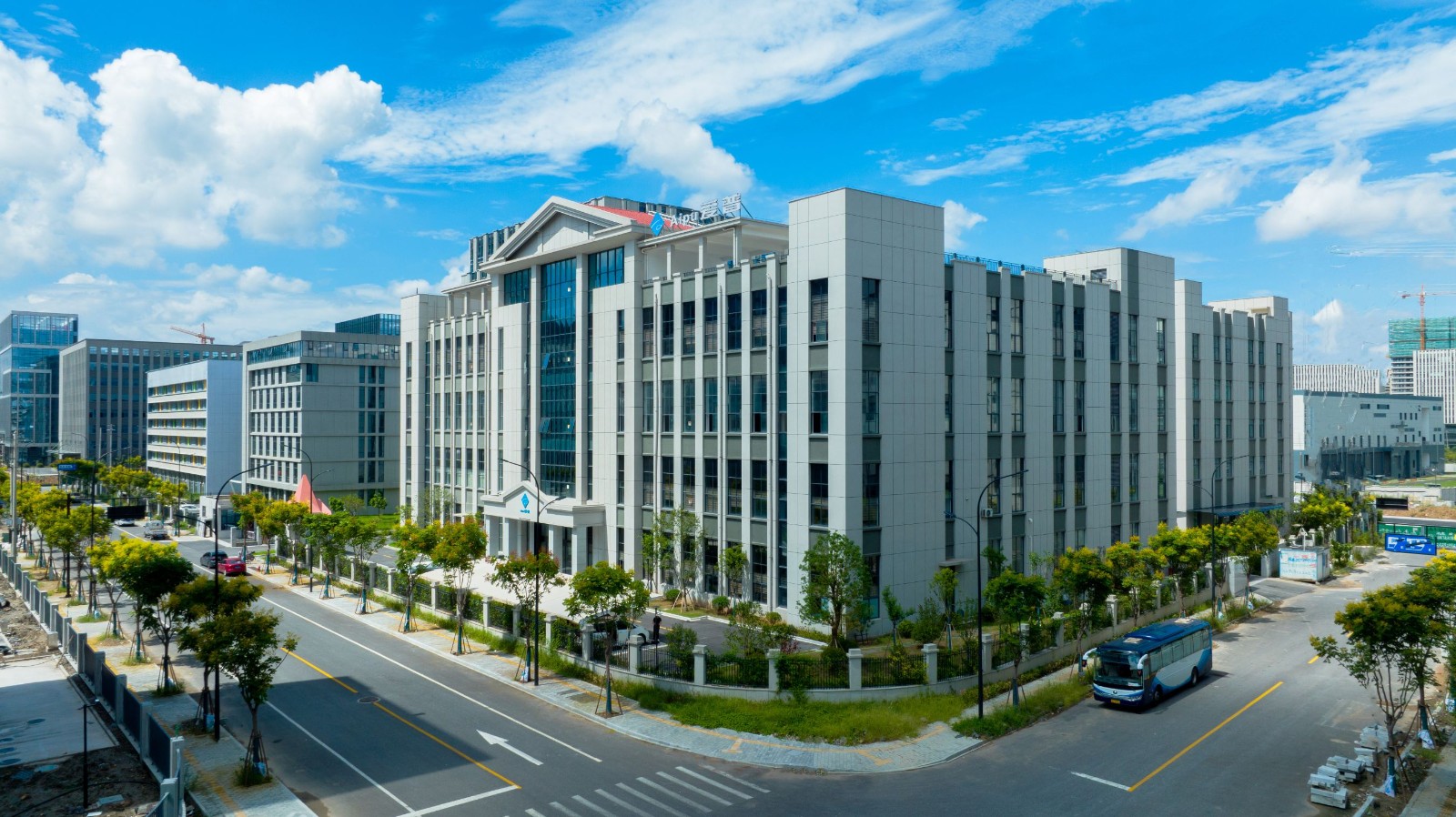 1727056815476288.jpg 1727056815476288.jpg